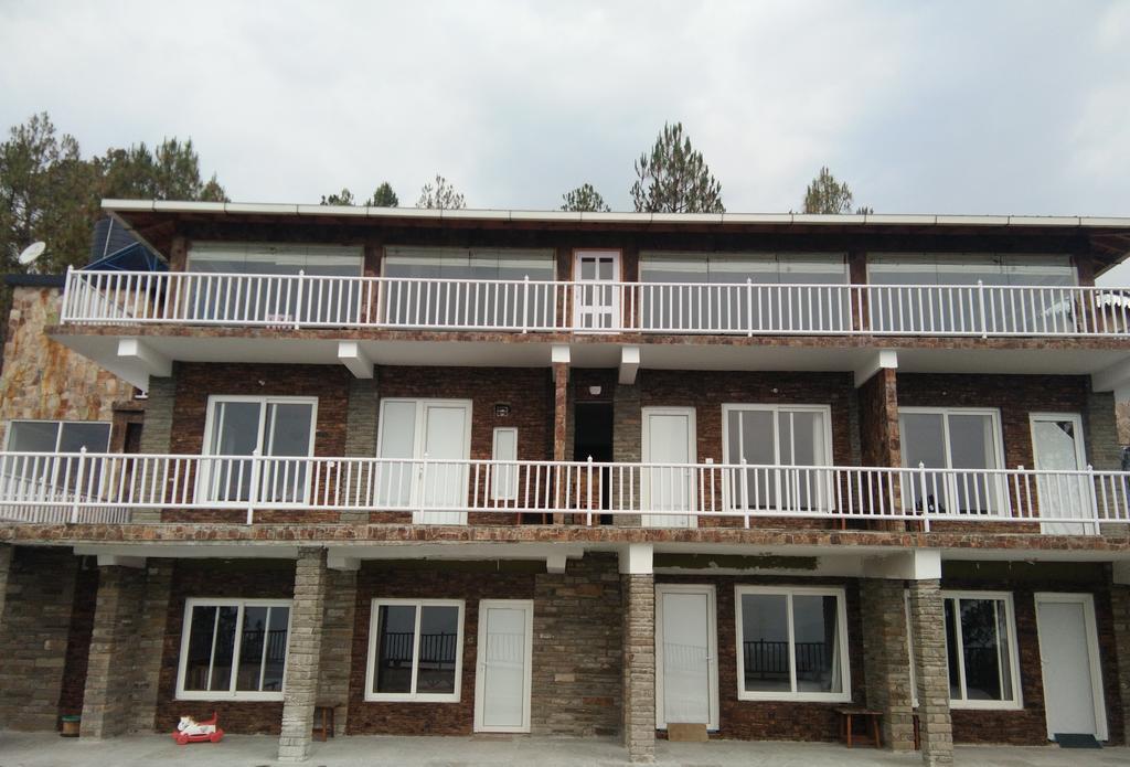 Kasar Rainbow Yoga Retreat Villa Almora Buitenkant foto